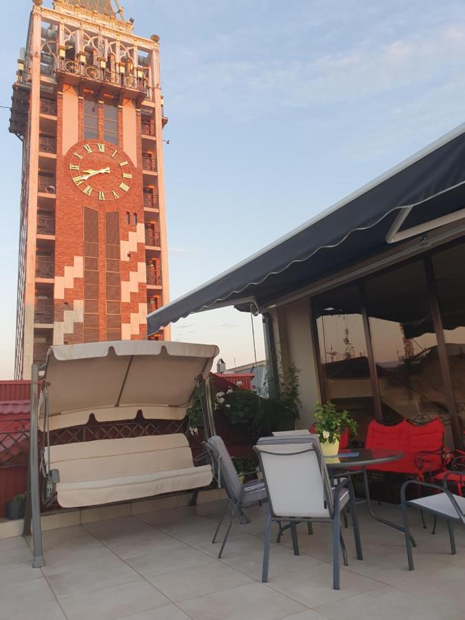 Piazza Batumi Guesthouse Exterior photo