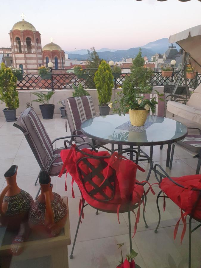 Piazza Batumi Guesthouse Exterior photo